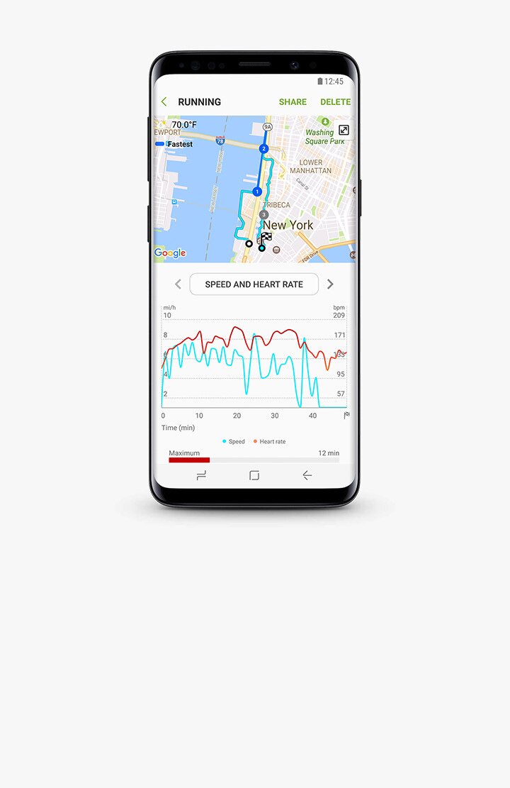 Вид спереди на Galaxy S9 Midnight Black, на экране открытое приложение Health с данными об интенсивности, этапе и времени физической активности