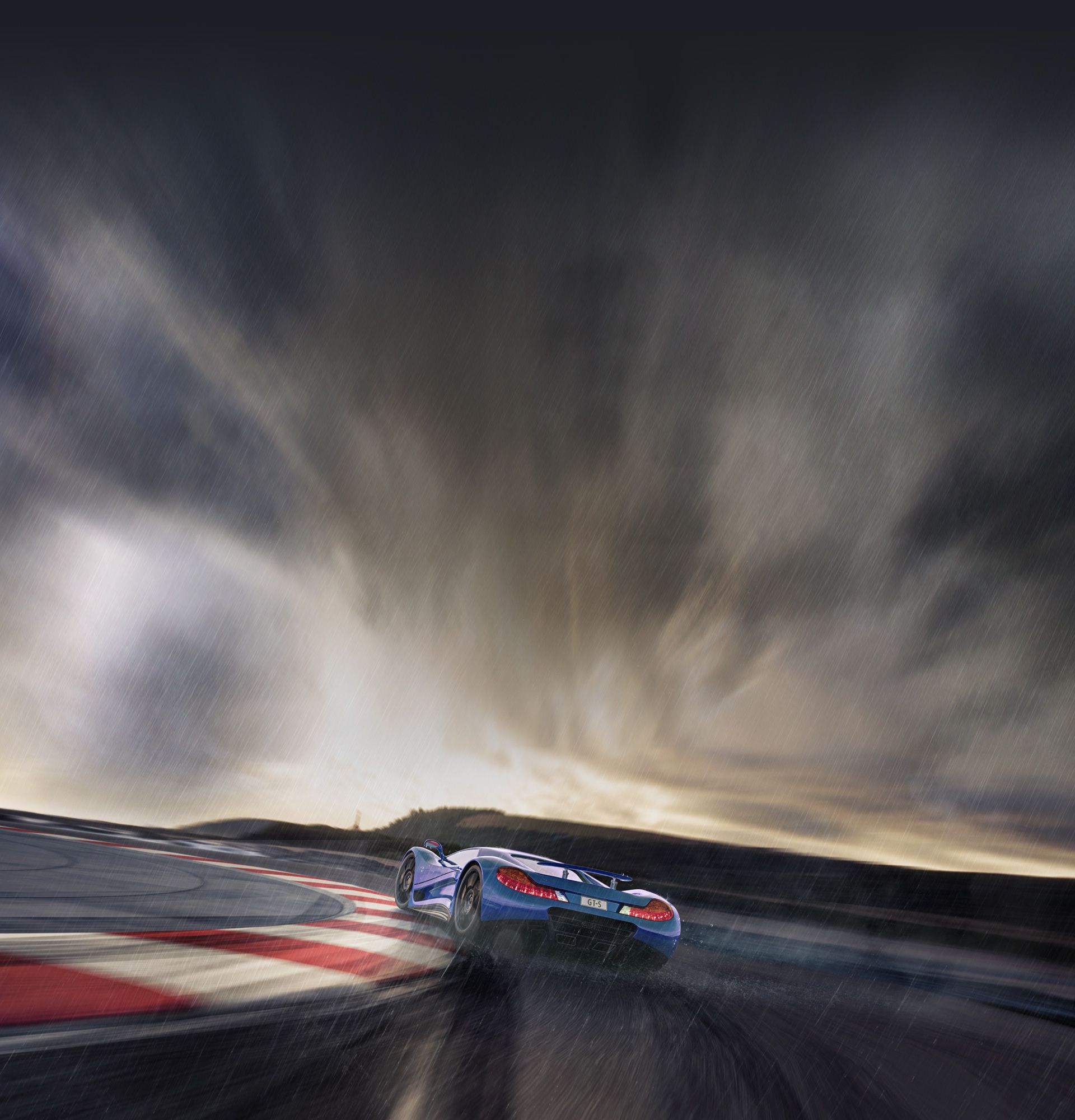 imagem de um carro competindo em uma pista de corrida na chuva