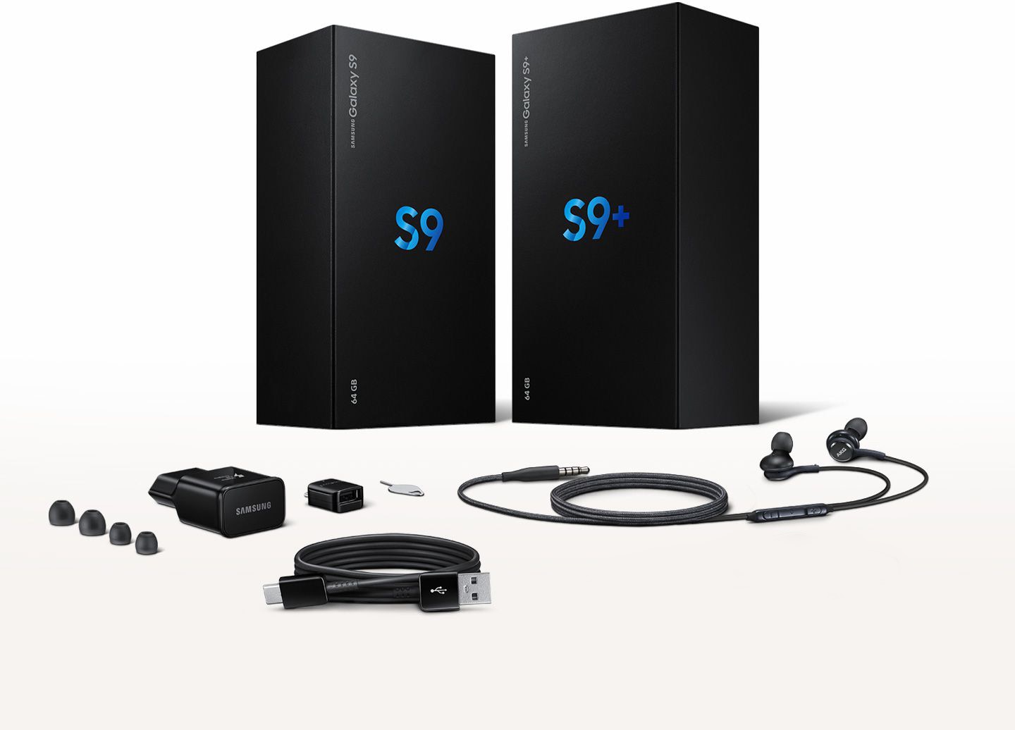 Изображение упаковки с телефоном Galaxy S9 и Galaxy S9+ и аксессуарами