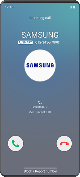 SAMSUNG'dan gelen aramayı gösteren bir akıllı telefon ekranı. Ekran görüntüsü, arayan kişinin fotoğrafına bağlı olarak mavi renkte görüntülenir.