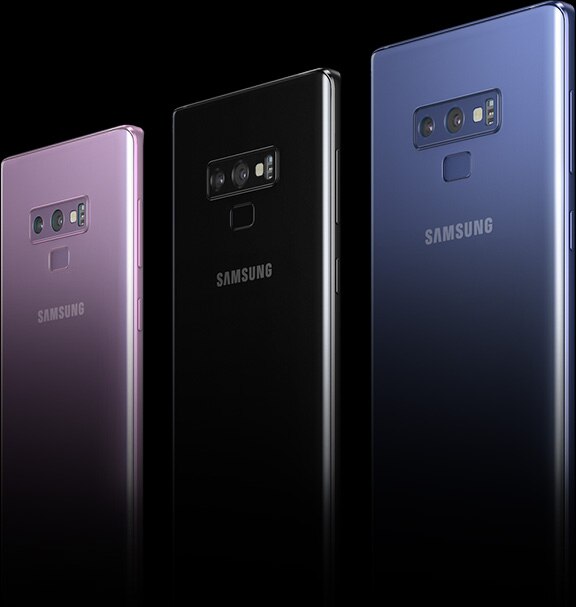 Galaxy Note9 vu de l'arriÃ¨re Ã  un angle de trois quarts, montrant les diffÃ©rents choix de couleurs.