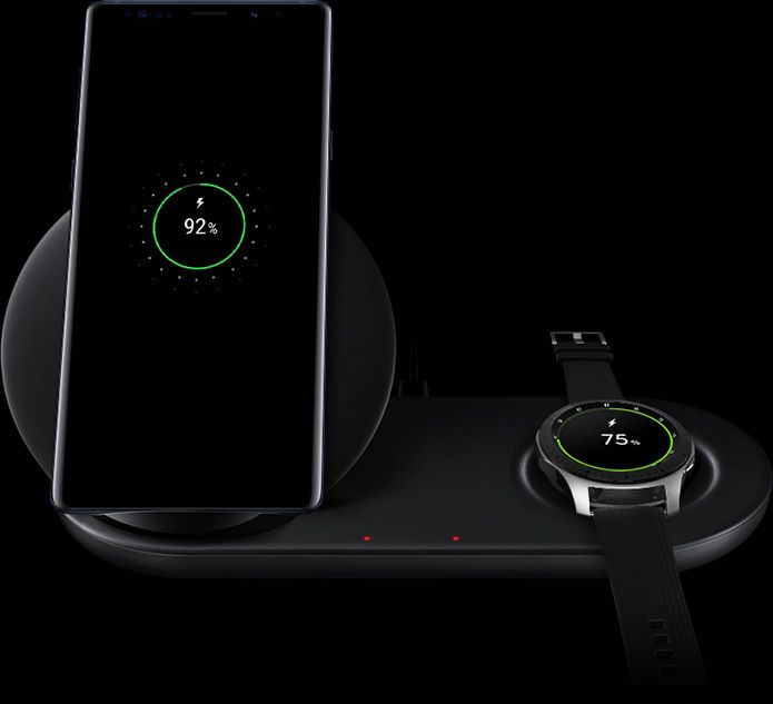 Galaxy Note9 and Galaxy Watch on Wireless Charger Duo, with charging UI seen on both device screens